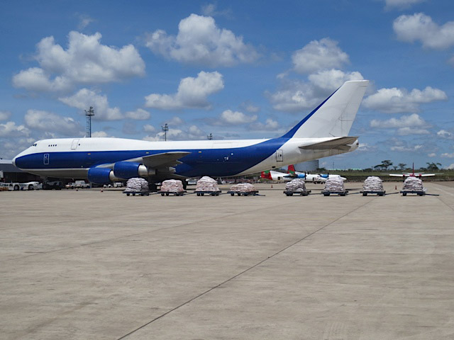 1st Commercial Flight on B743F. Abuja (Nigeria). Rice.